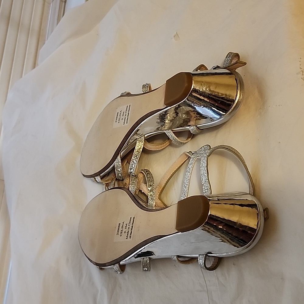 MARIPE SANDLES - Picture 2 of 3